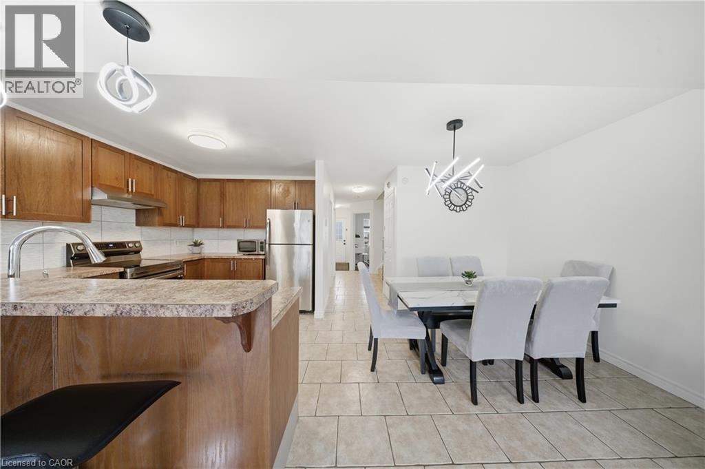 35 Thames Way Property Photo 9