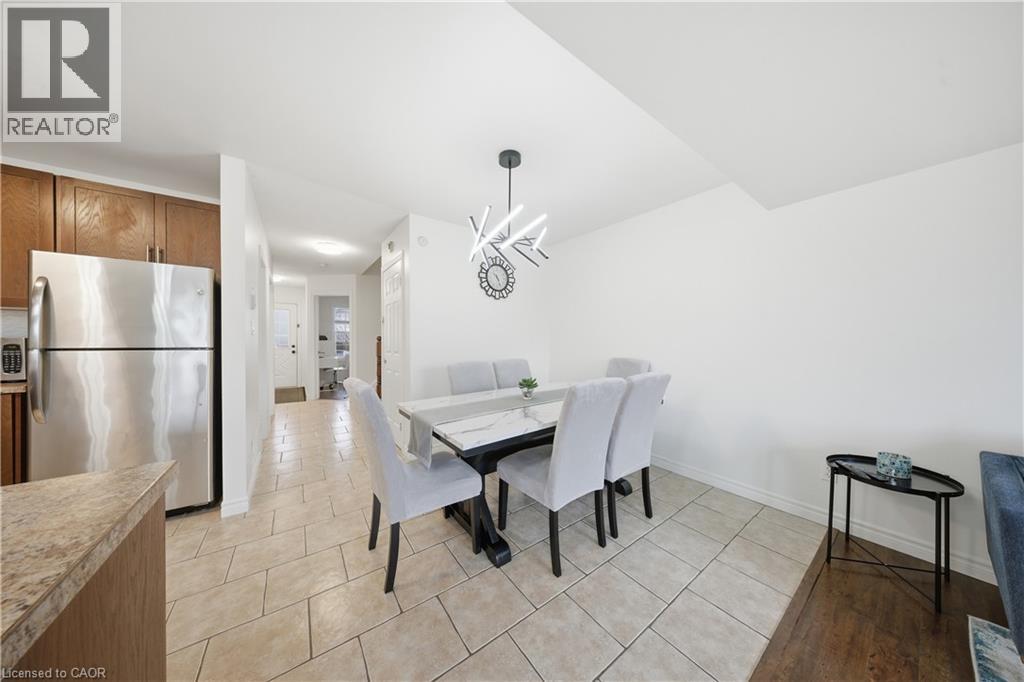 35 Thames Way Property Photo 14