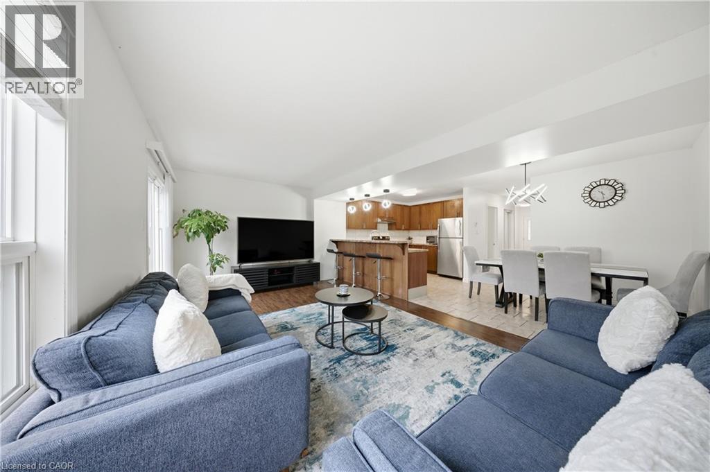 35 Thames Way Property Photo 16
