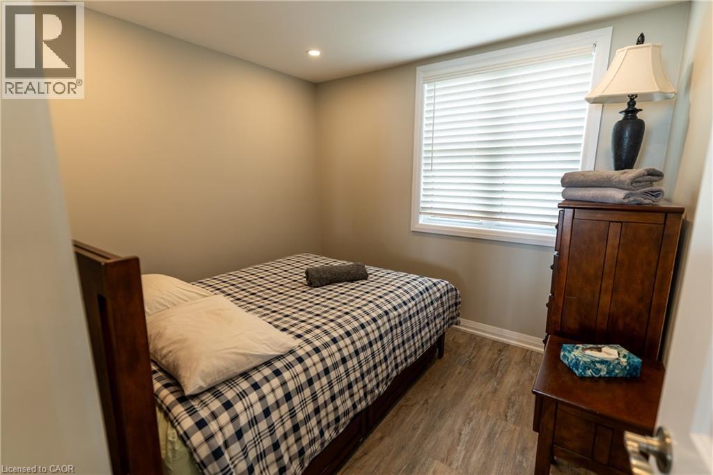2118 Lakeshore Road Property Photo 21