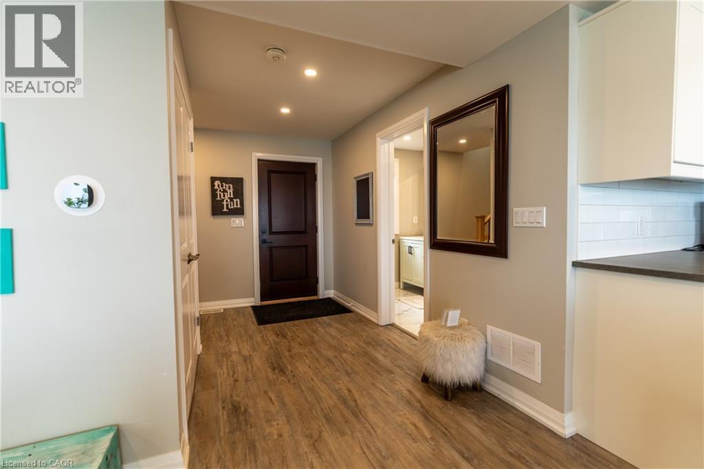 2118 Lakeshore Road Property Photo 22