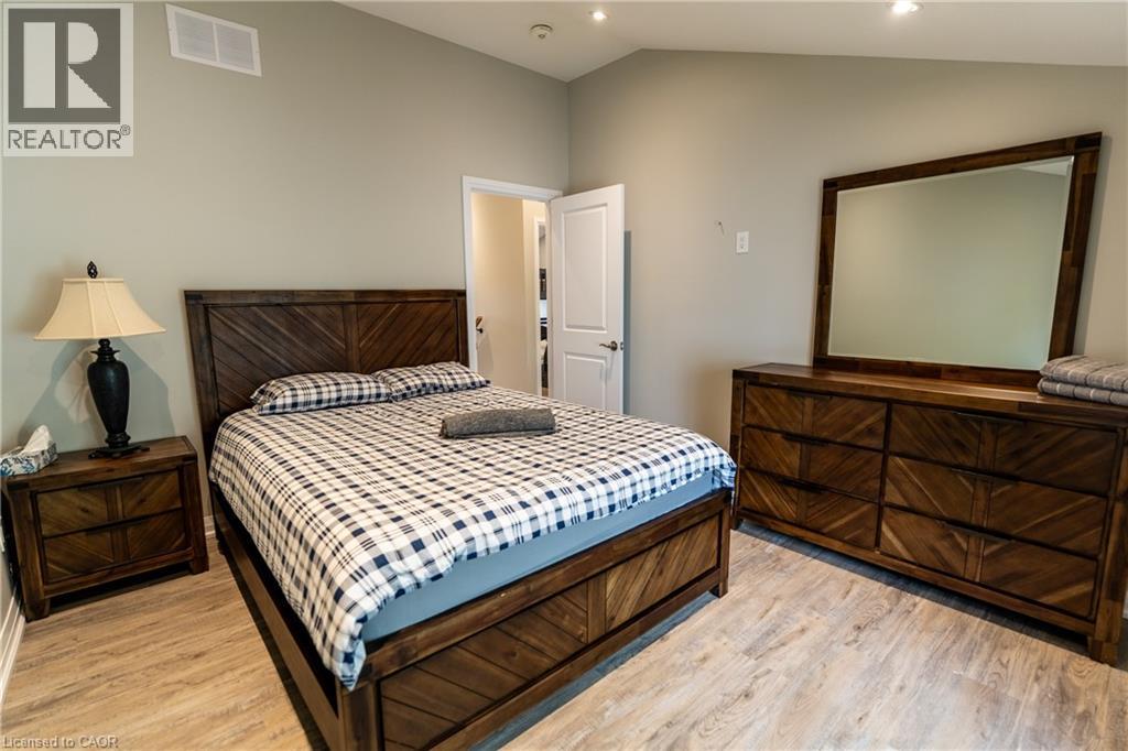 2118 Lakeshore Road Property Photo 30