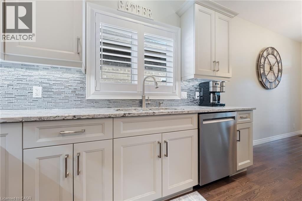 364 Dover Avenue Property Photo 13