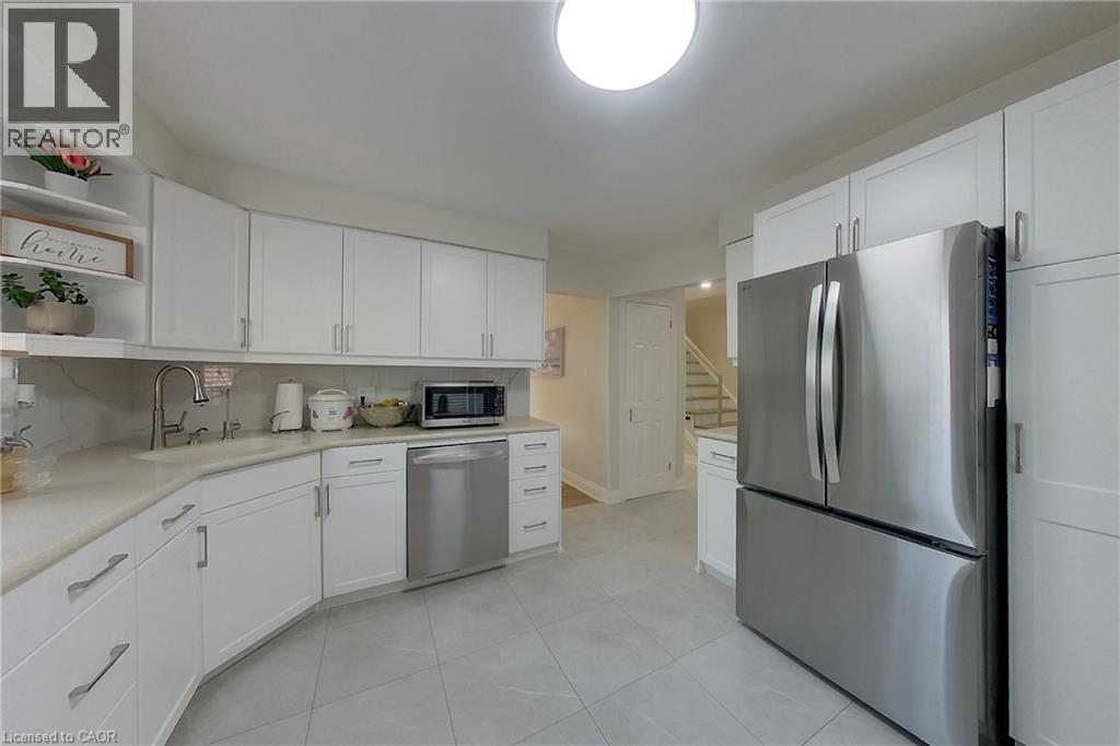 205 Janefield Avenue Property Photo 6