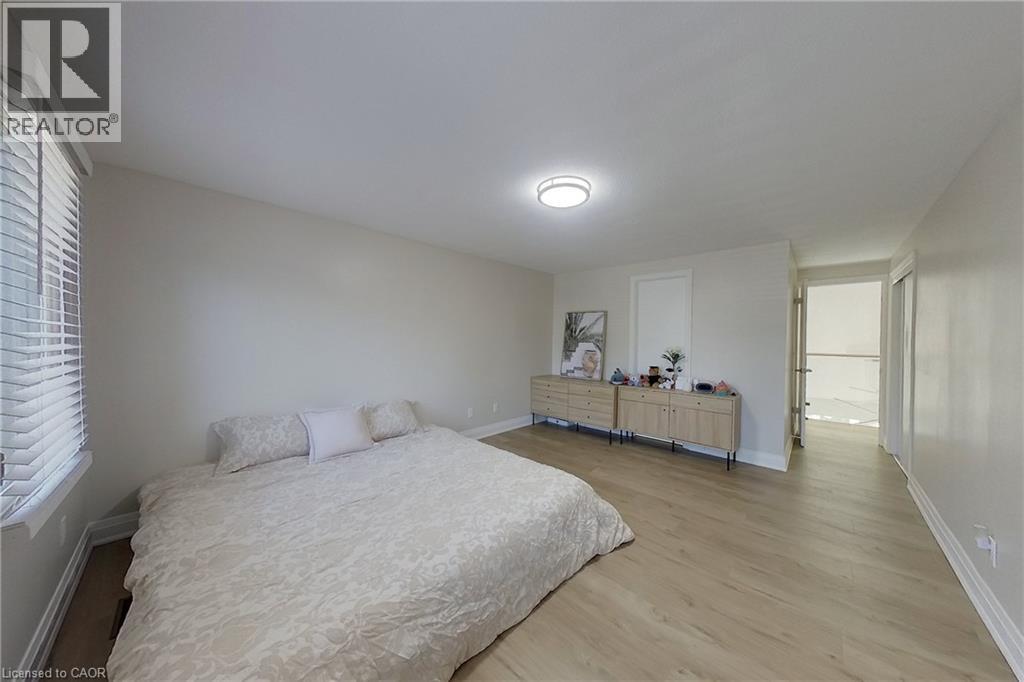 205 Janefield Avenue Property Photo 24