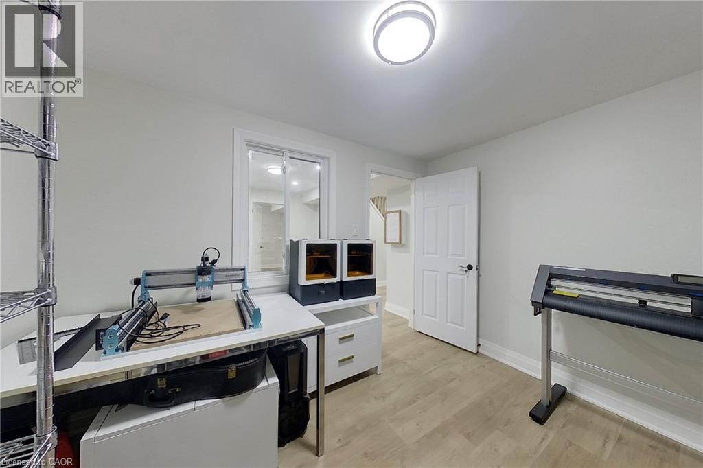 205 Janefield Avenue Property Photo 30