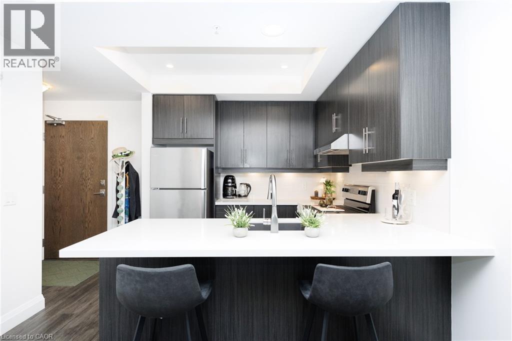 30 Hamilton Street S Unit# 201 Property Photo 1