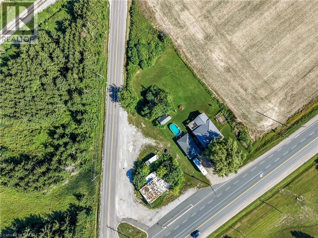 3819 Highway 6 Property Photo 4