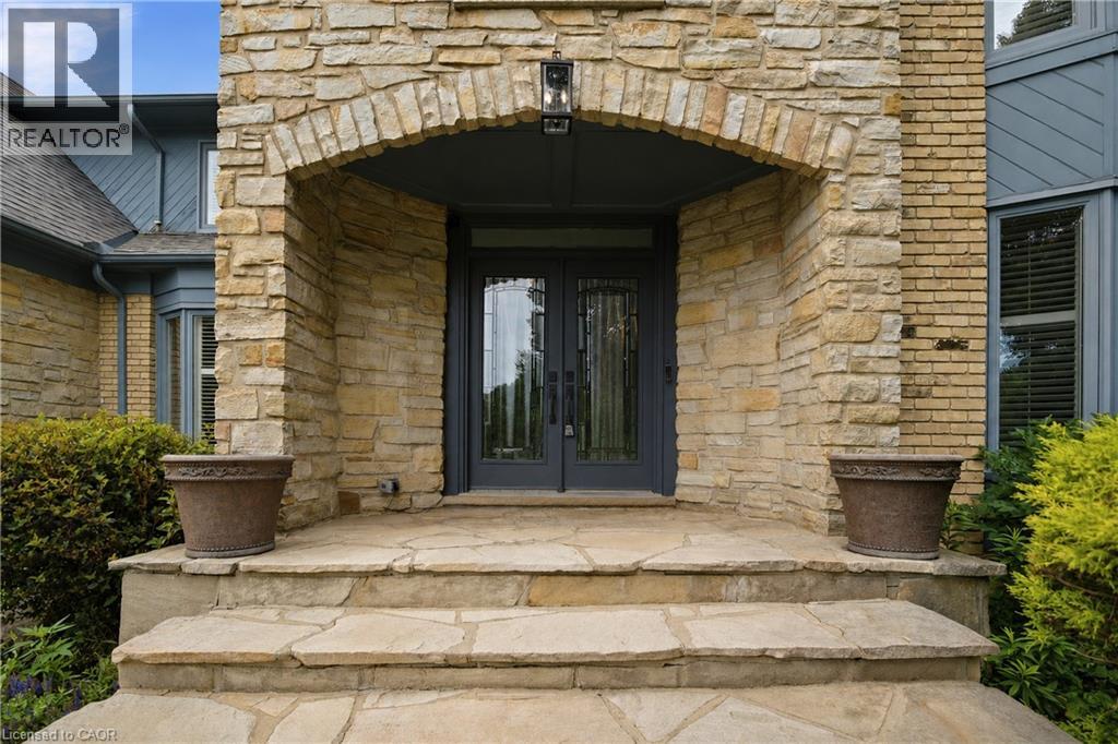 81 Flanders Drive Property Photo 3