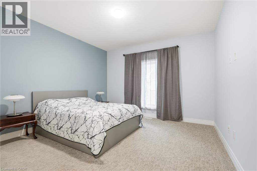 35 Butlers Drive N Property Photo 18