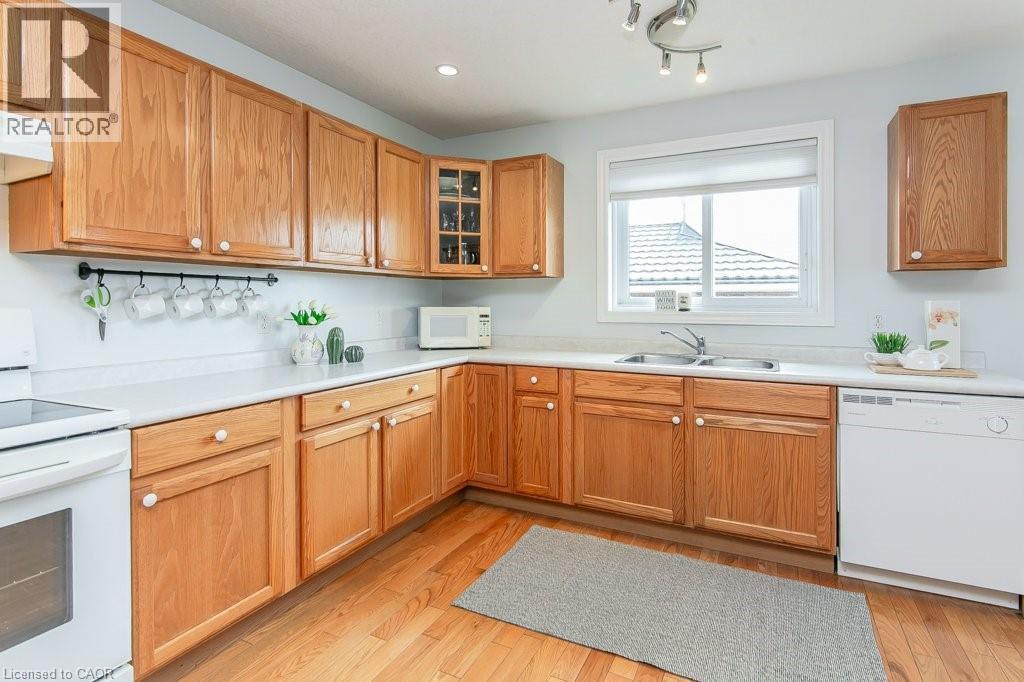 77 Lawrence Street Property Photo 14