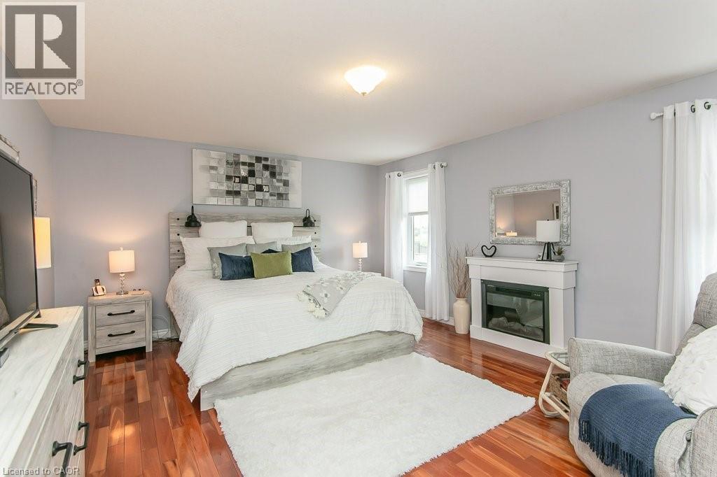 77 Lawrence Street Property Photo 22