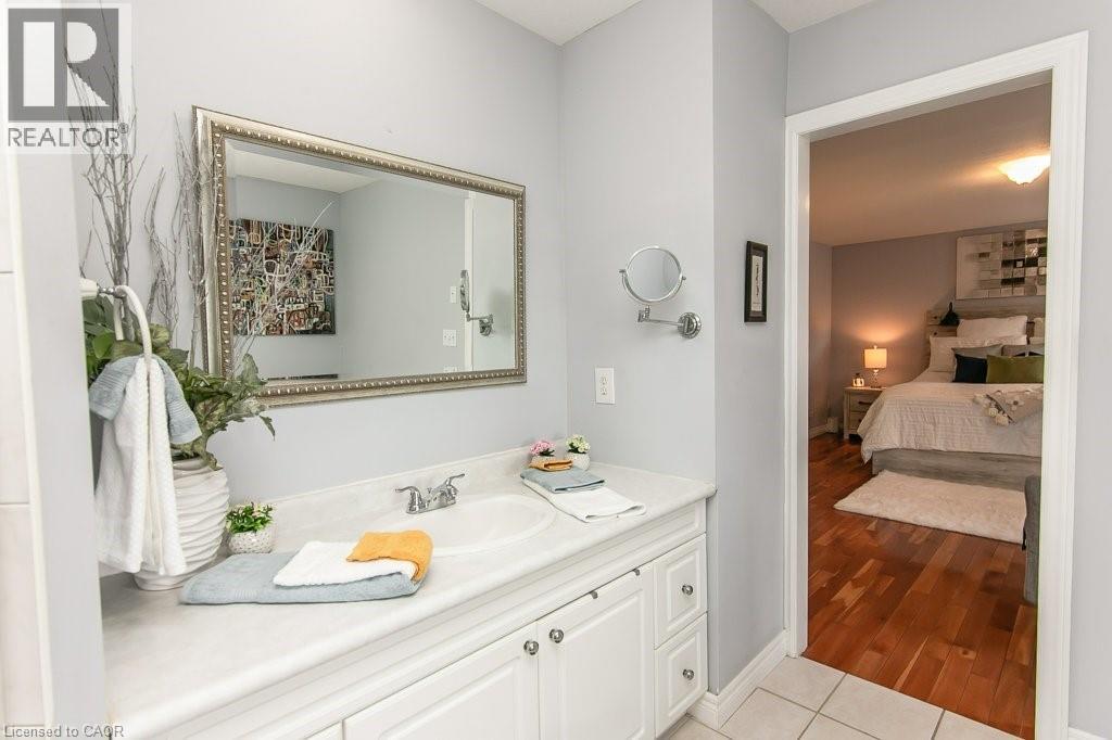 77 Lawrence Street Property Photo 27