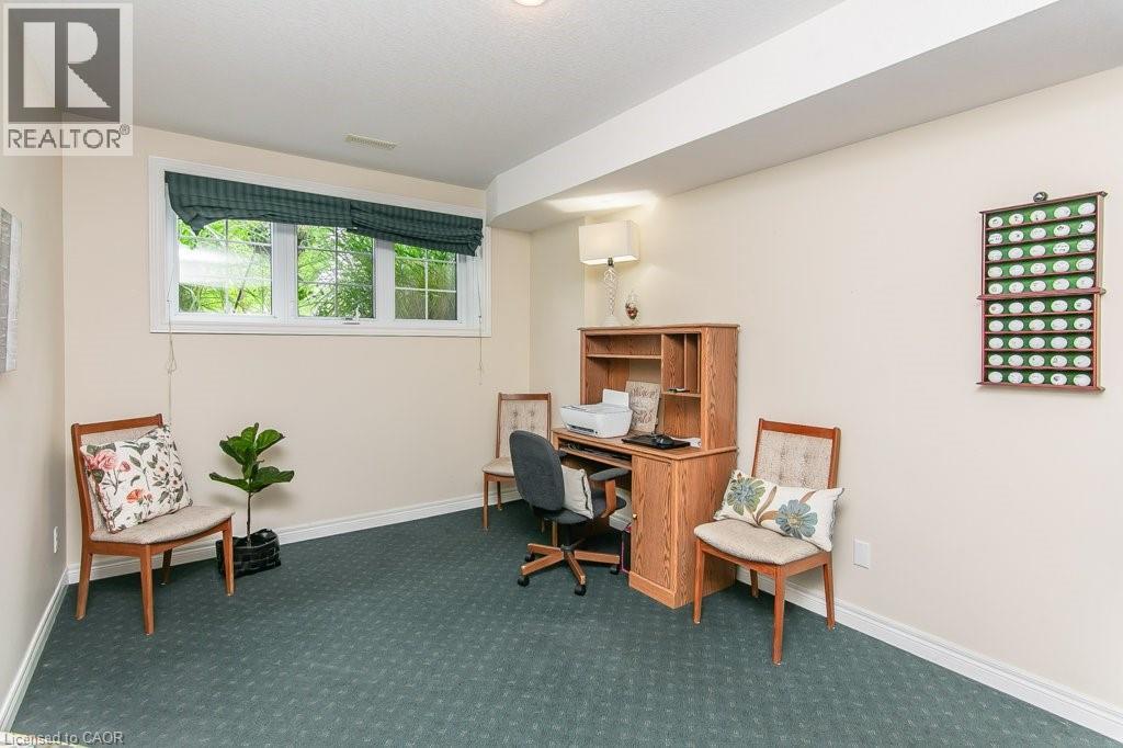 77 Lawrence Street Property Photo 29