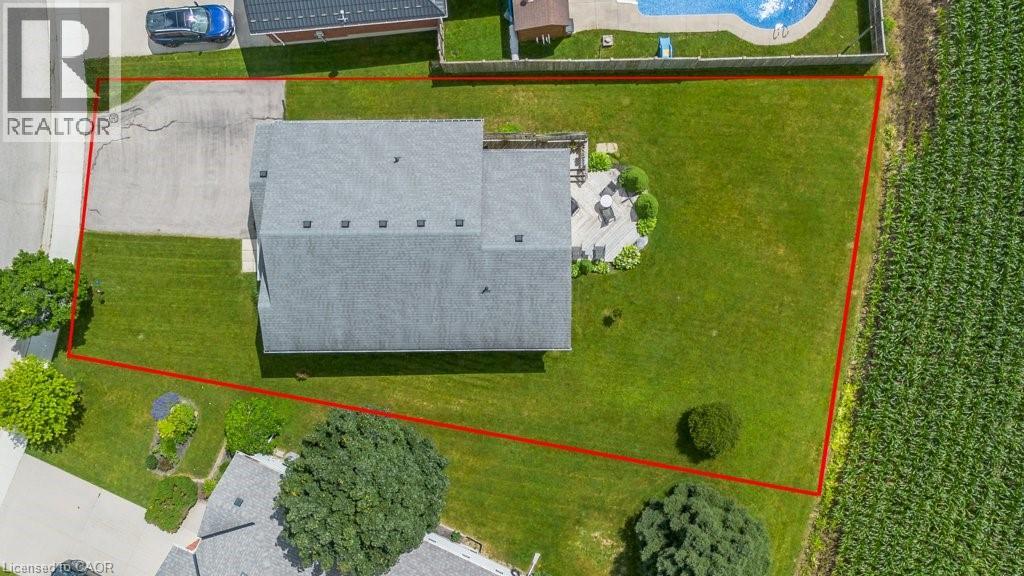77 Lawrence Street Property Photo 45