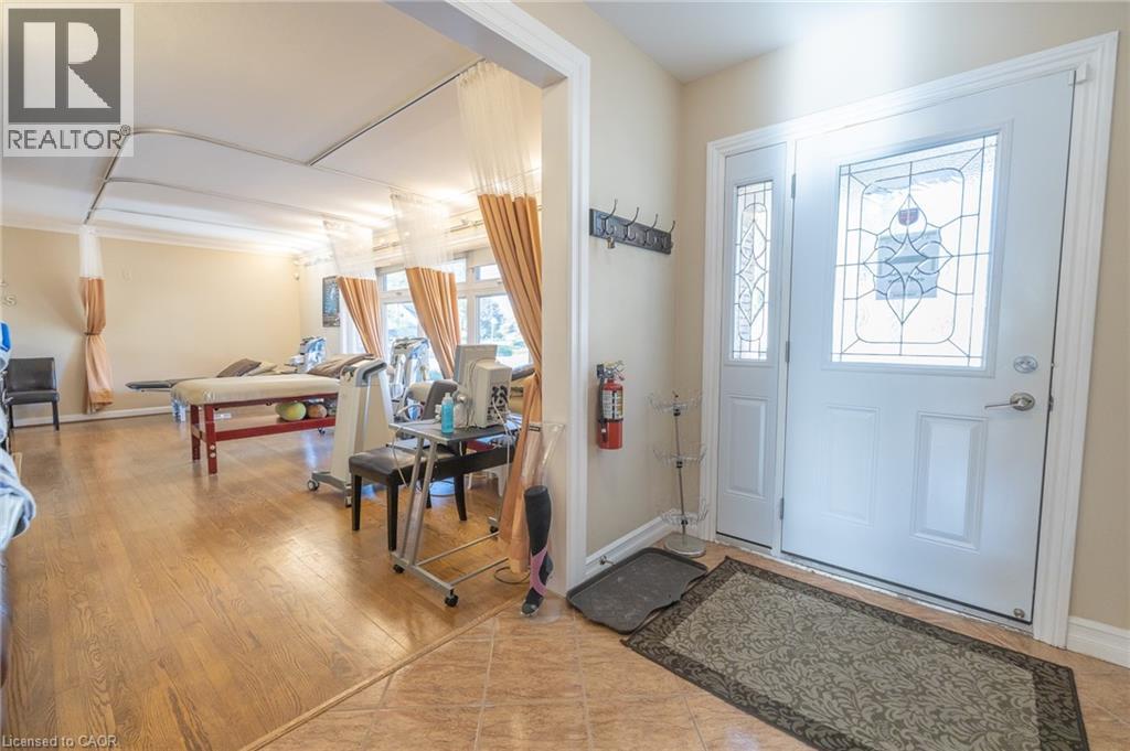 11 Belmont Avenue W Property Photo 6