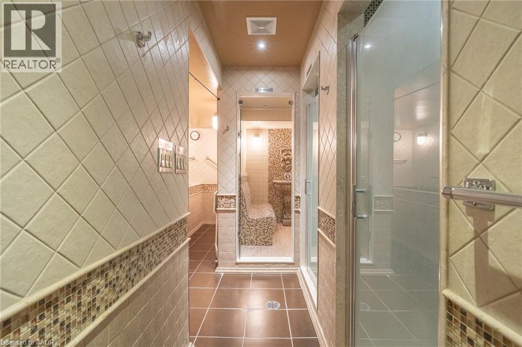 11 Belmont Avenue W Property Photo 23