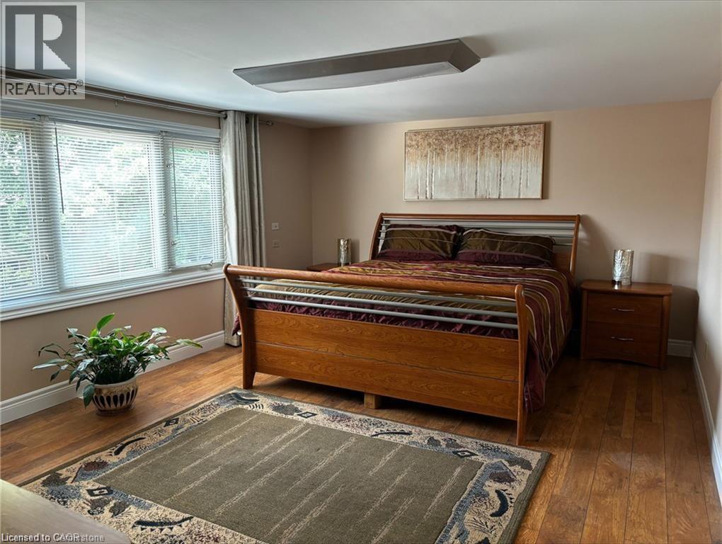 11 Belmont Avenue W Property Photo 36