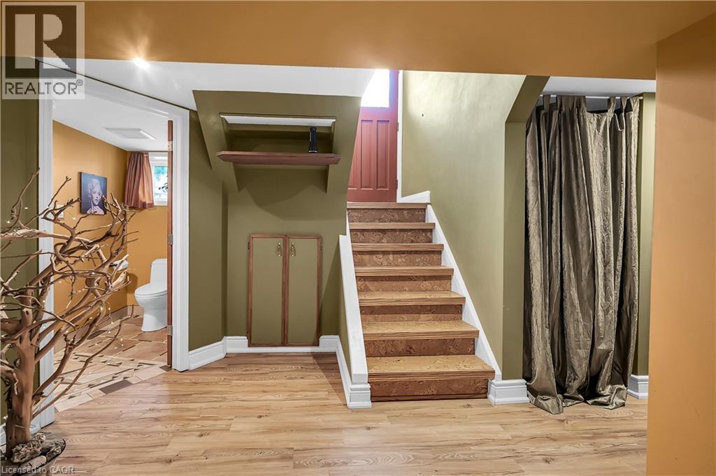 360 Guelph Line Property Photo 34