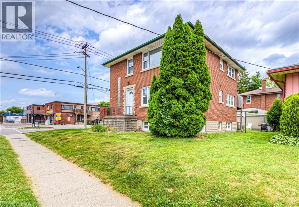 218 Margaret Avenue Property Photo 3