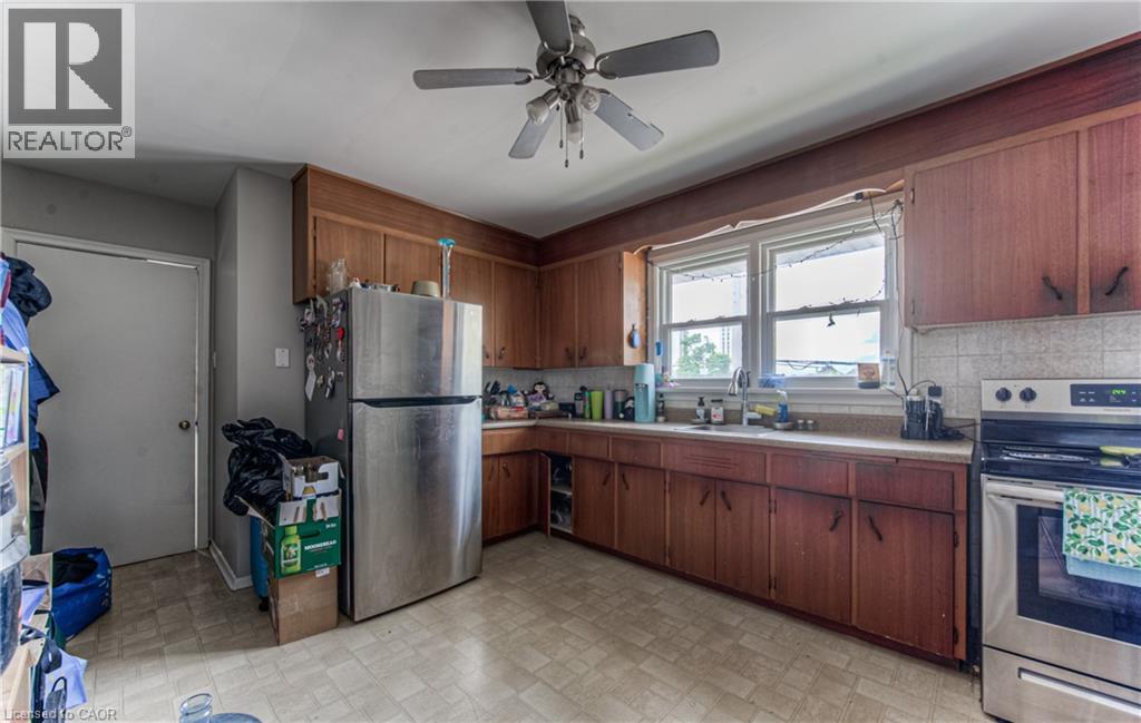 218 Margaret Avenue Property Photo 28