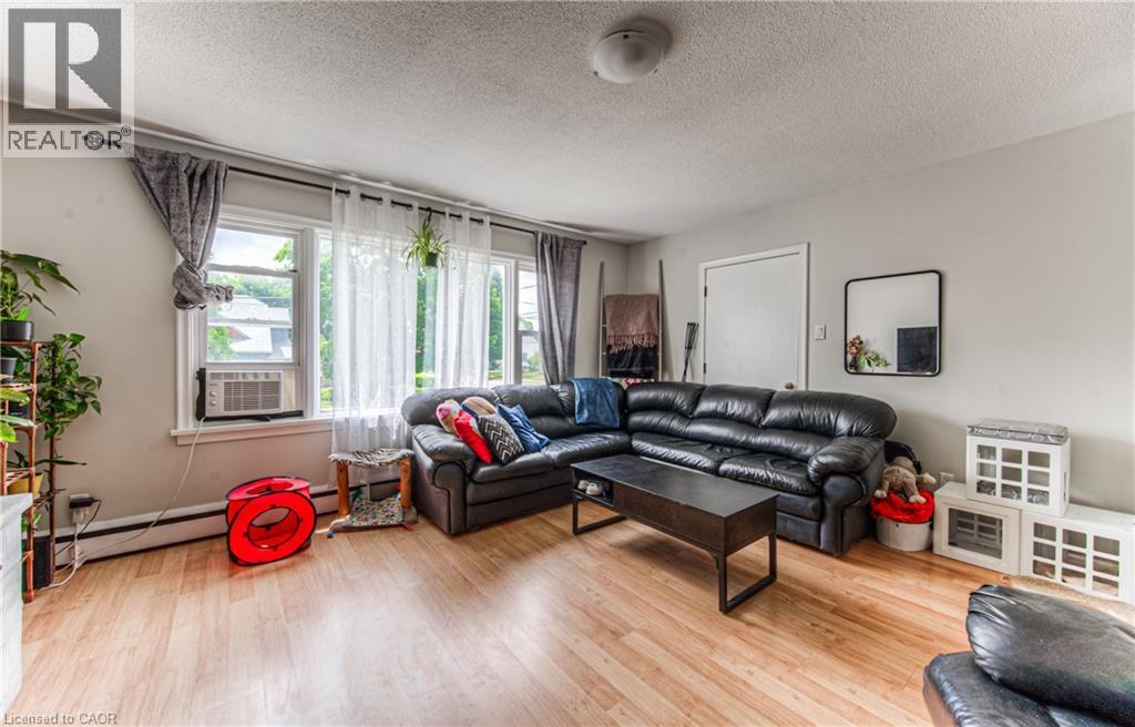 218 Margaret Avenue Property Photo 42