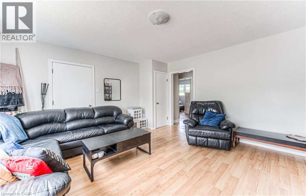 218 Margaret Avenue Property Photo 43
