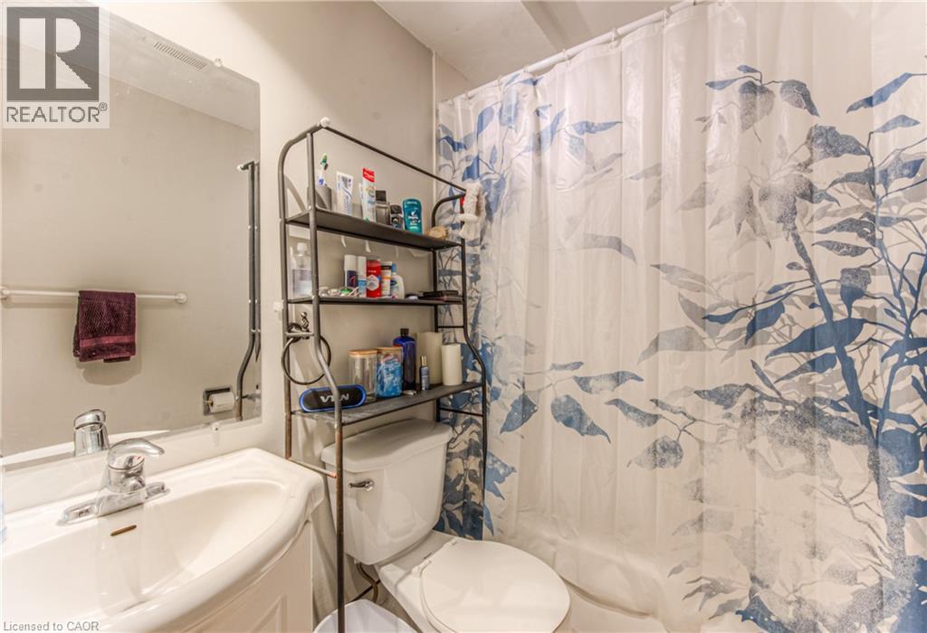 218 Margaret Avenue Property Photo 44