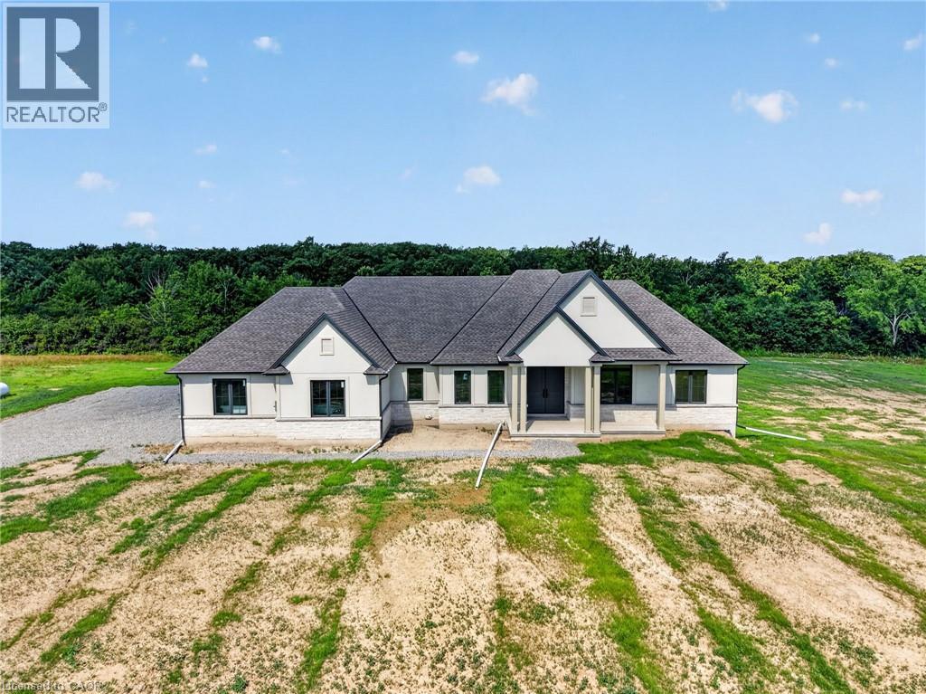 680 Caistorville Road Property Photo 1