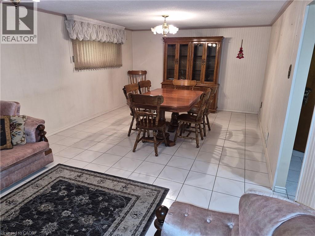 11 Fassett Avenue Property Photo 18