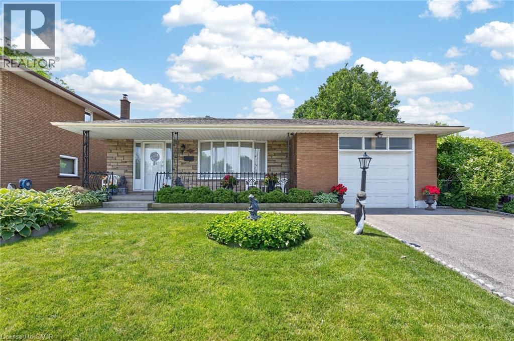 11 Fassett Avenue Property Photo 38