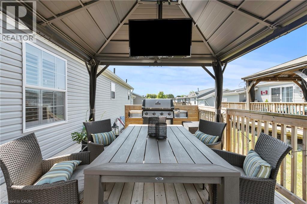 13 Hickory Hollow Property Photo 29