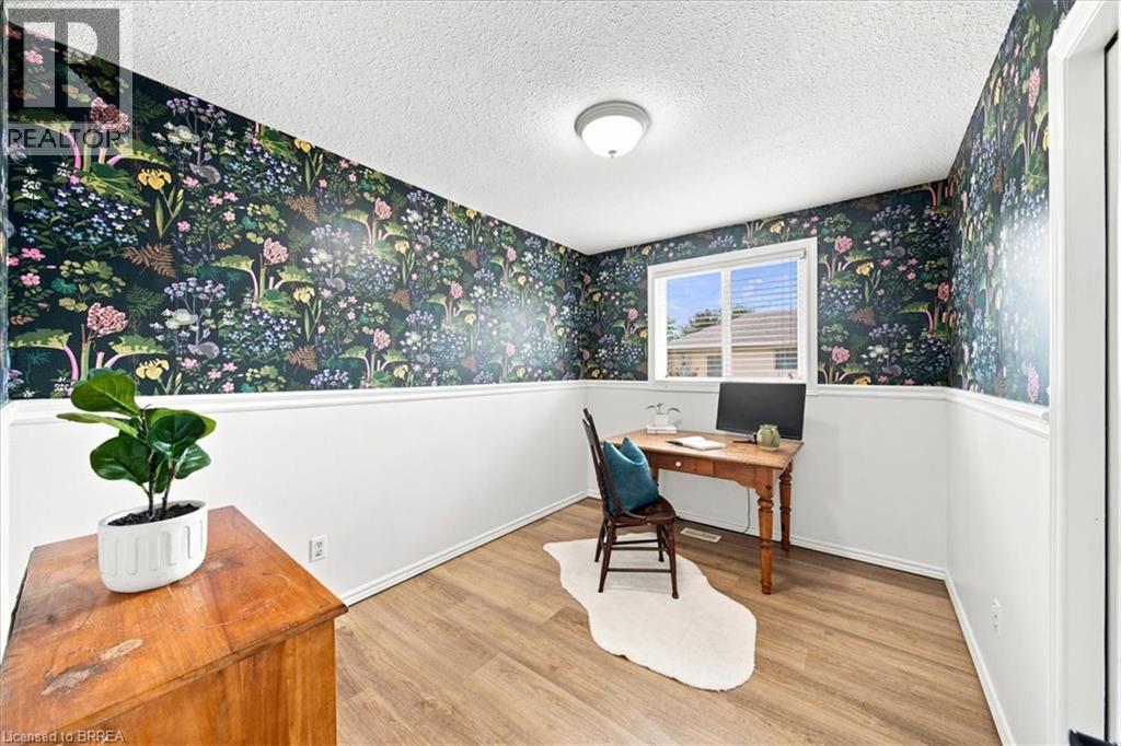 2 Dunton Lane Property Photo 23
