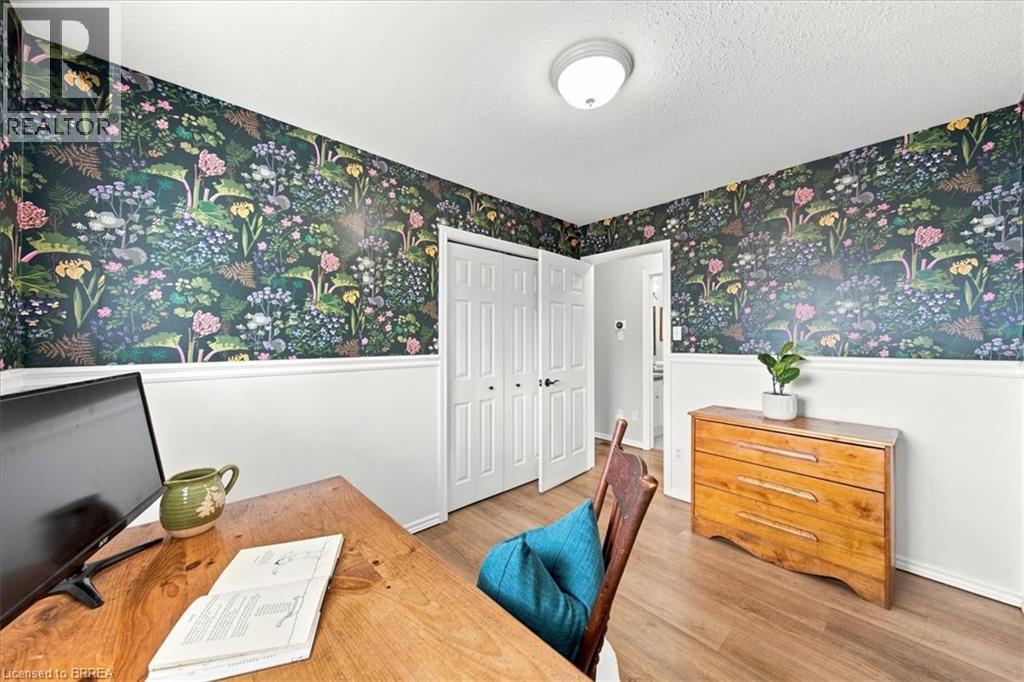 2 Dunton Lane Property Photo 24