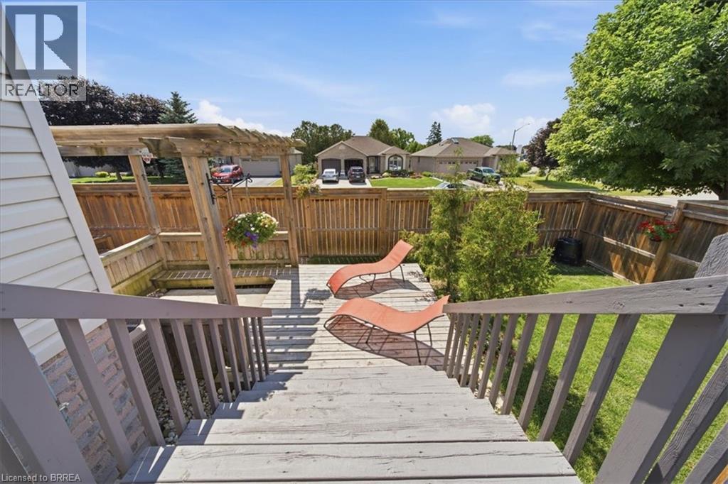 2 Dunton Lane Property Photo 41