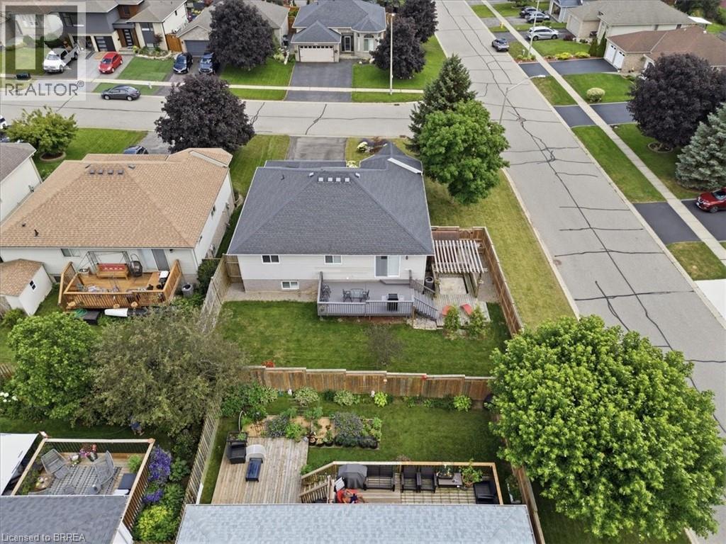 2 Dunton Lane Property Photo 45