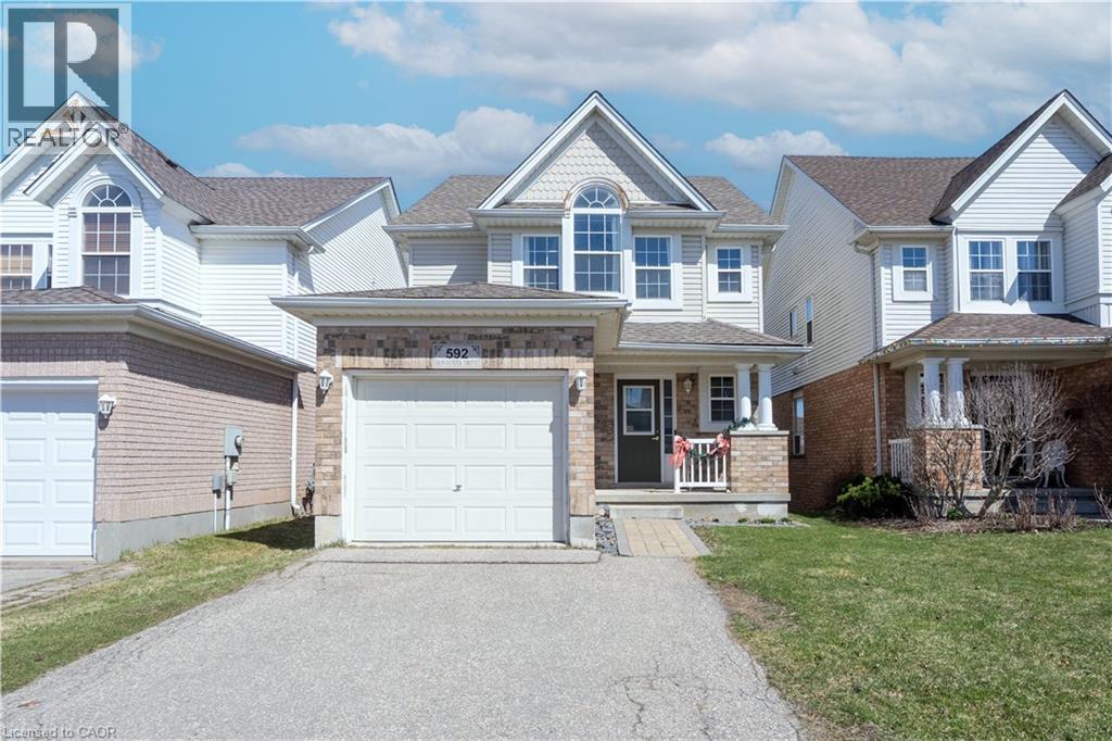 592 Bonavista Drive Unit# Lower Property Photo 1