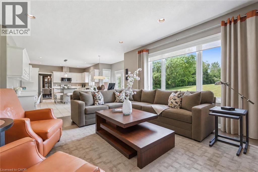 12 Telfer Glen Street Property Photo 17