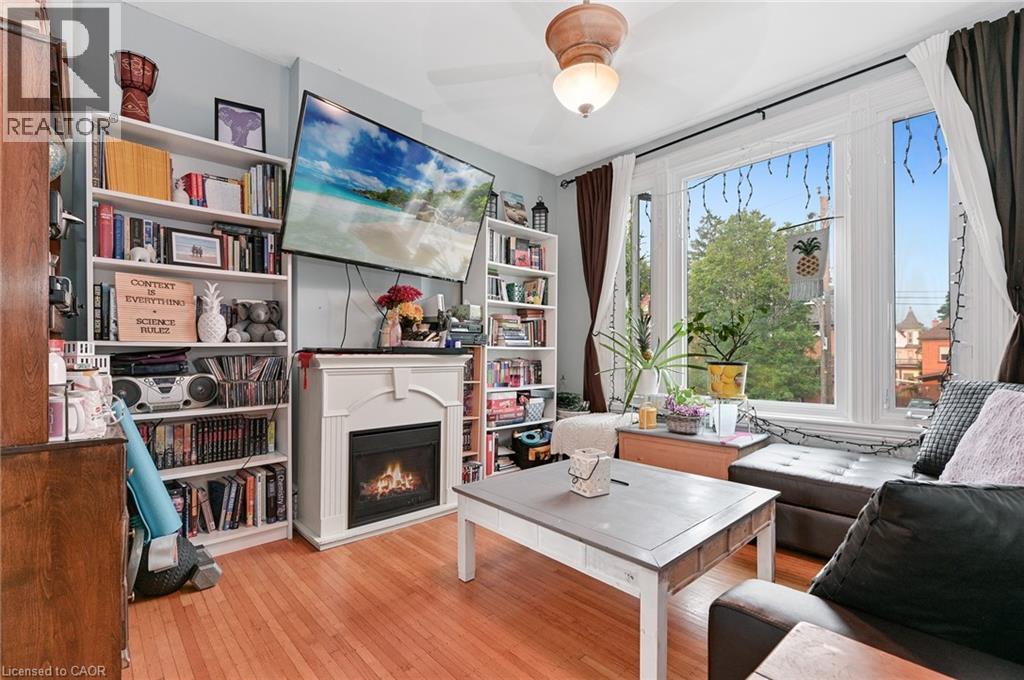 30 Ontario Avenue Property Photo 24