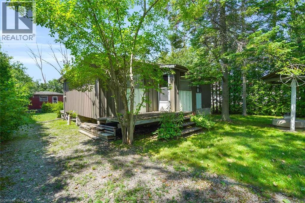 104 Farley Circle Property Photo 1