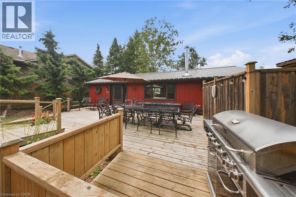 111 Wilson Drive Property Photo 9