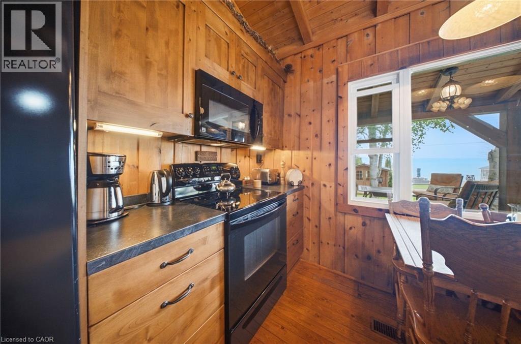 111 Wilson Drive Property Photo 13