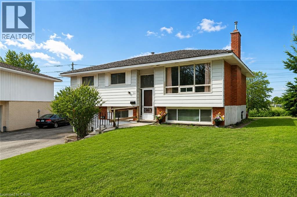 442 Blythwood Place Unit# B Property Photo 1