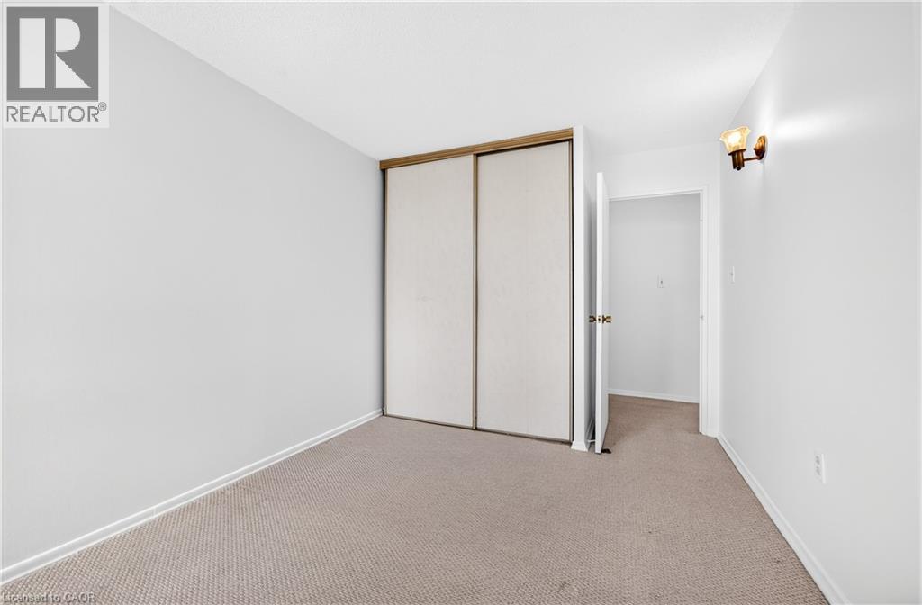 222 Jackson Street W Unit# 1405 Property Photo 30