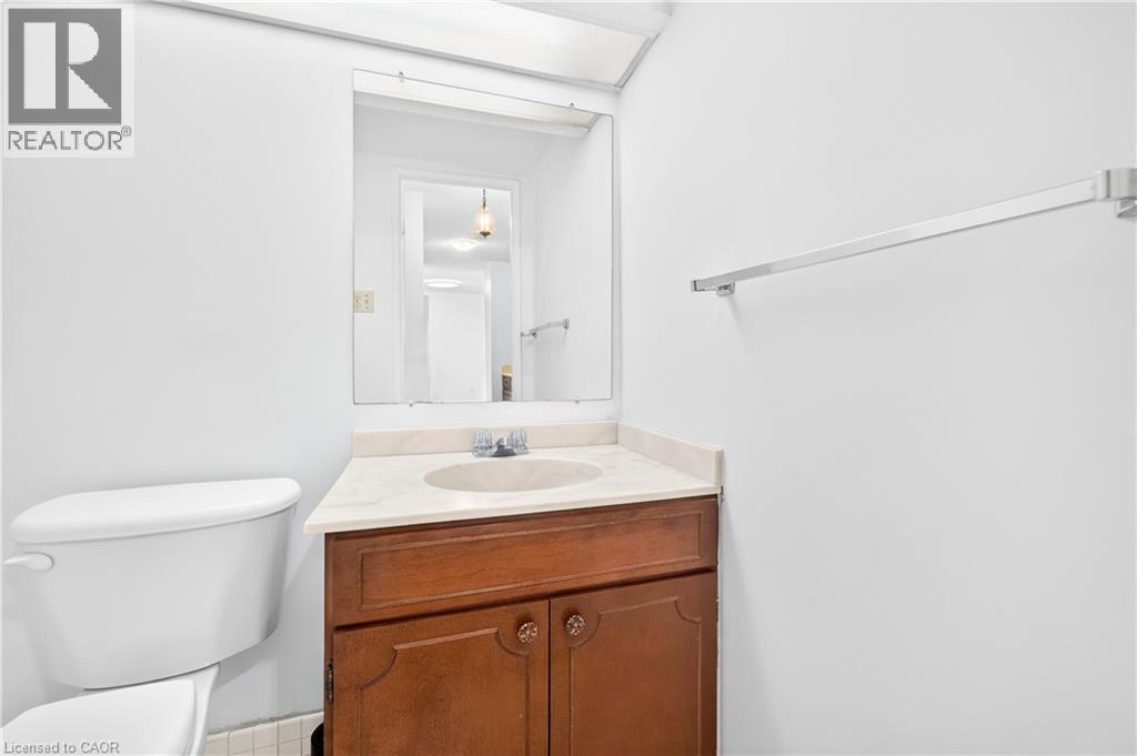 222 Jackson Street W Unit# 1405 Property Photo 36