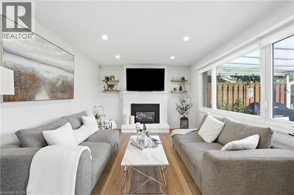 12 Cheval Drive Property Photo 15