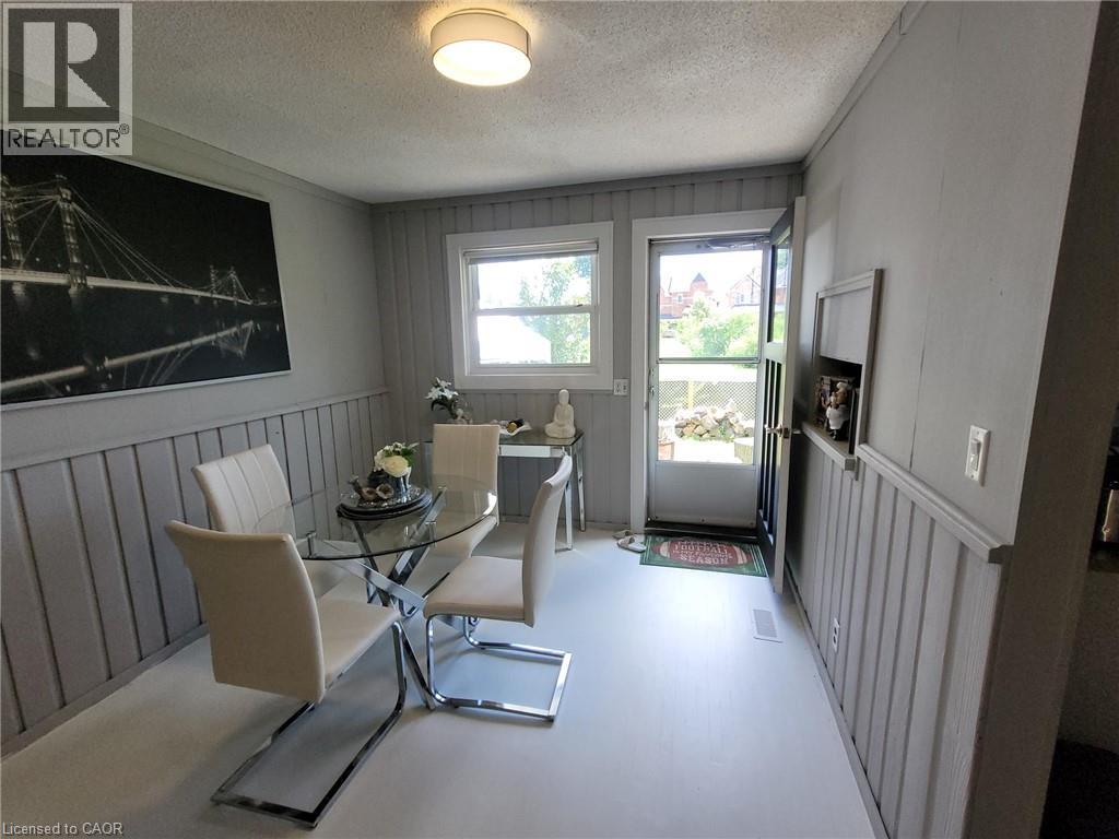 879 West 5th Street Property Photo 31