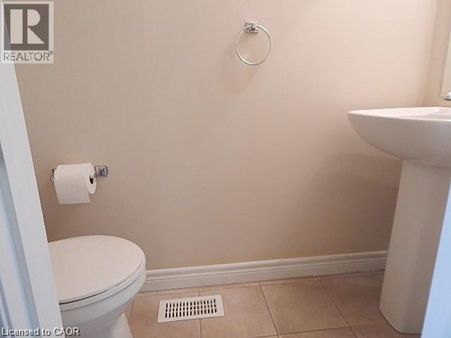 19 Charleswood Crescent Property Photo 8