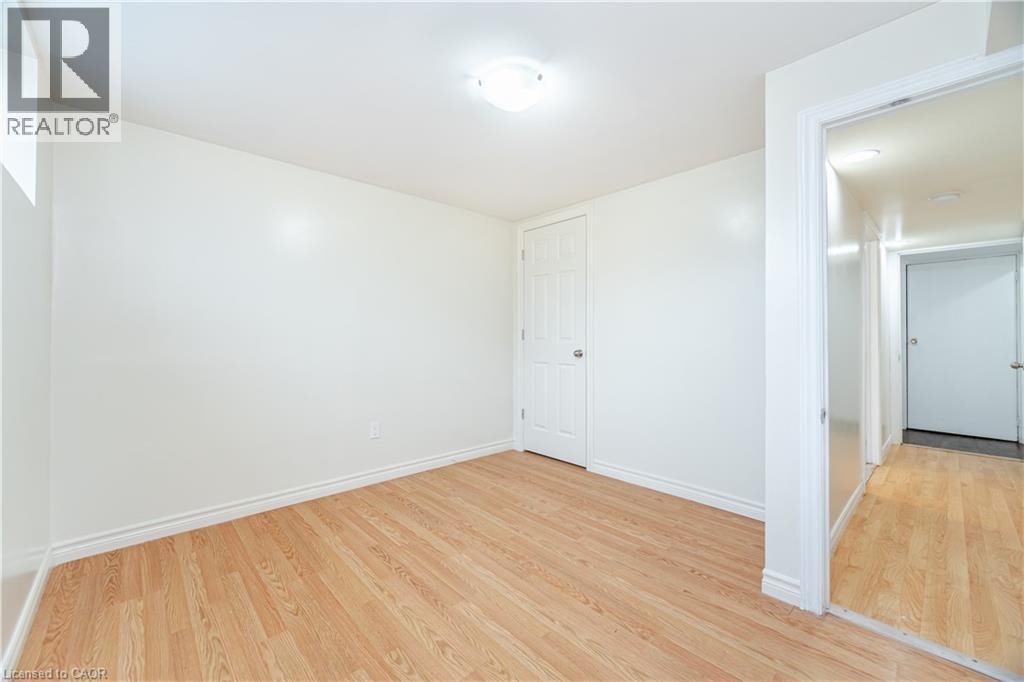 297 Mohawk Road W Property Photo 32