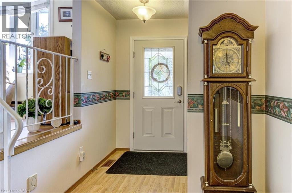 12 Miller Crescent Property Photo 5